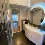 Pattoluxurysuite A Quartiere Trieste - Vicino Metro B1 Apartament
