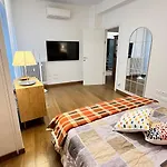 Pattoluxurysuite A Quartiere Trieste - Vicino Metro B1 Apartament Rzym