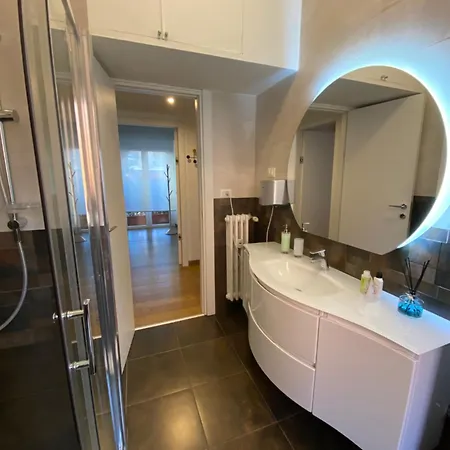 Pattoluxurysuite A Quartiere Trieste - Vicino Metro B1 Apartment