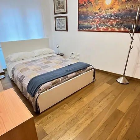 Pattoluxurysuite A Quartiere Trieste - Vicino Metro B1 Apartment *